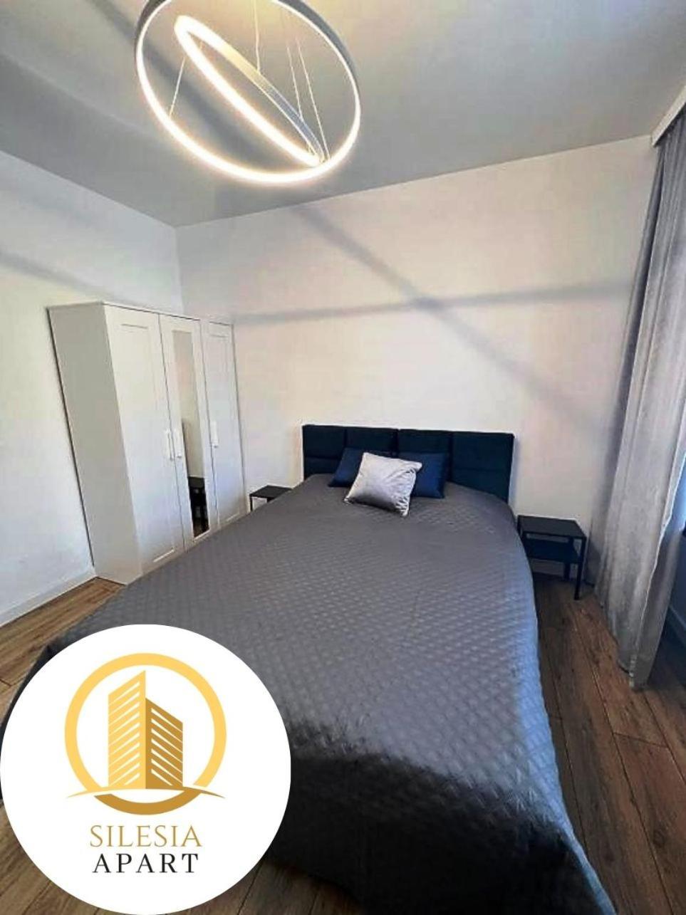 Apartament Granatowy Тичи Екстериор снимка